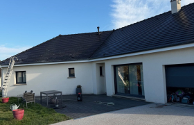 Traitement d’une toiture au d’Alep 2100 par pulvérisation garantie5 ans lieux Le Bosc-Roger-en-Roumois 